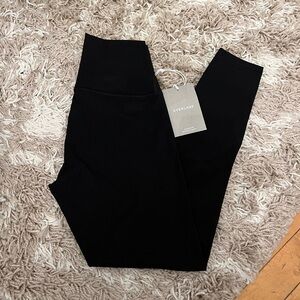 Brand New Everlane Black Perform Leggings